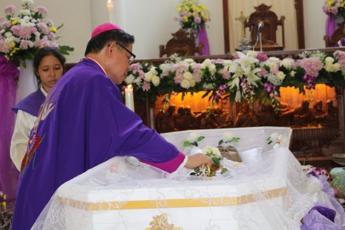 Uskup Manado