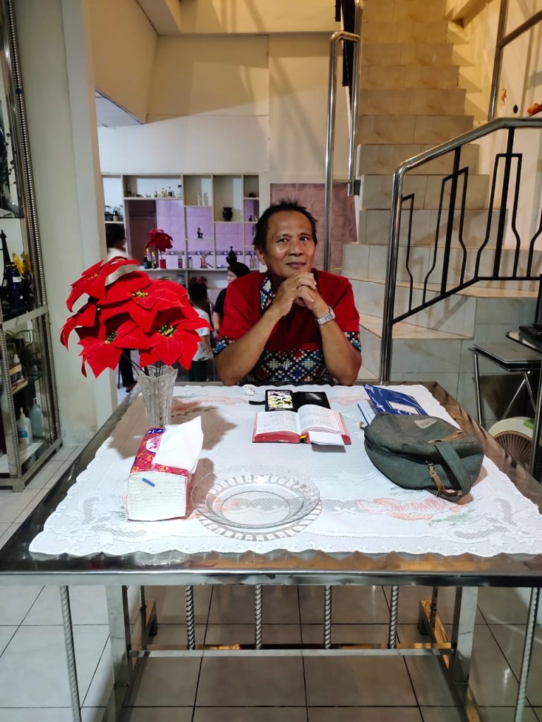 Menerima Kasih, Pengampunan, dan Pembaruan Hati 5 1000066859