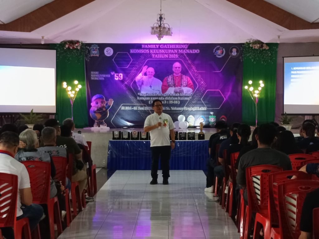 Komsos Keuskupan Manado Kembali Diingatkan Tugas Pelayanan 1 683687c9 8040 47a0 aaec 1ce40c81ec54