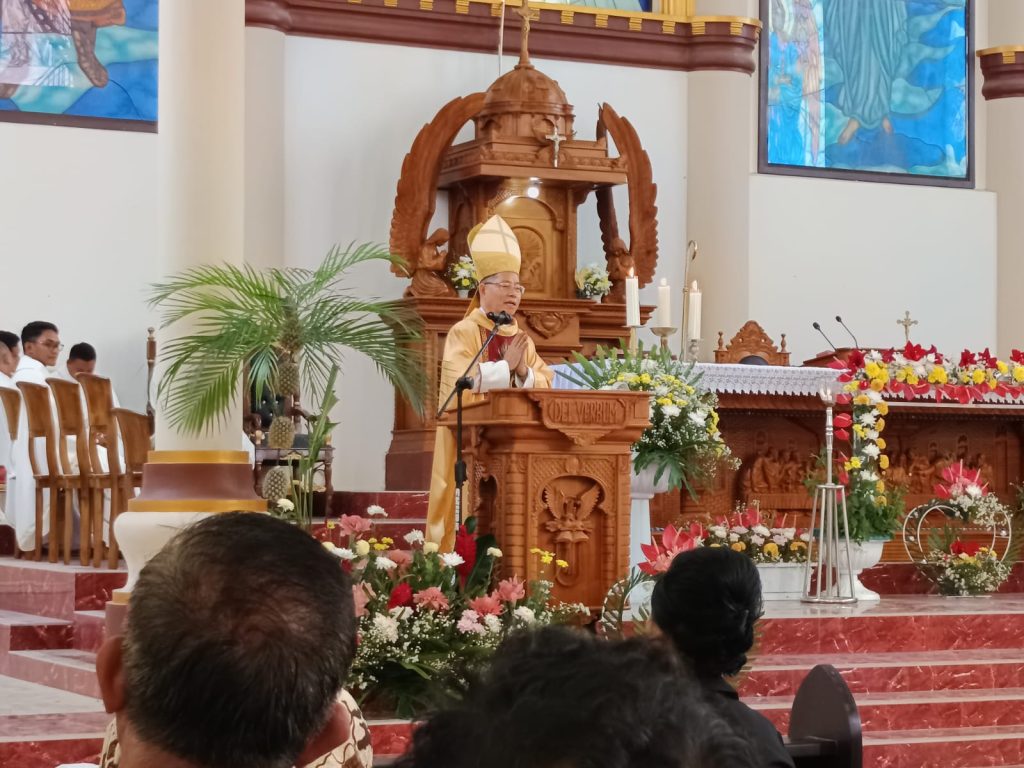 Resmikan Gereja Paroki St Antonius de Padua Airmadidi, Uskup: Ini Bukti Kekuatan Cinta 3 9c217469 c73f 4c32 a239 7461fb1f2088