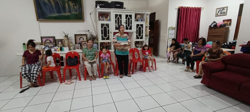 Menghidupi Sabda, Menyebarkan Terang 3 1000159676