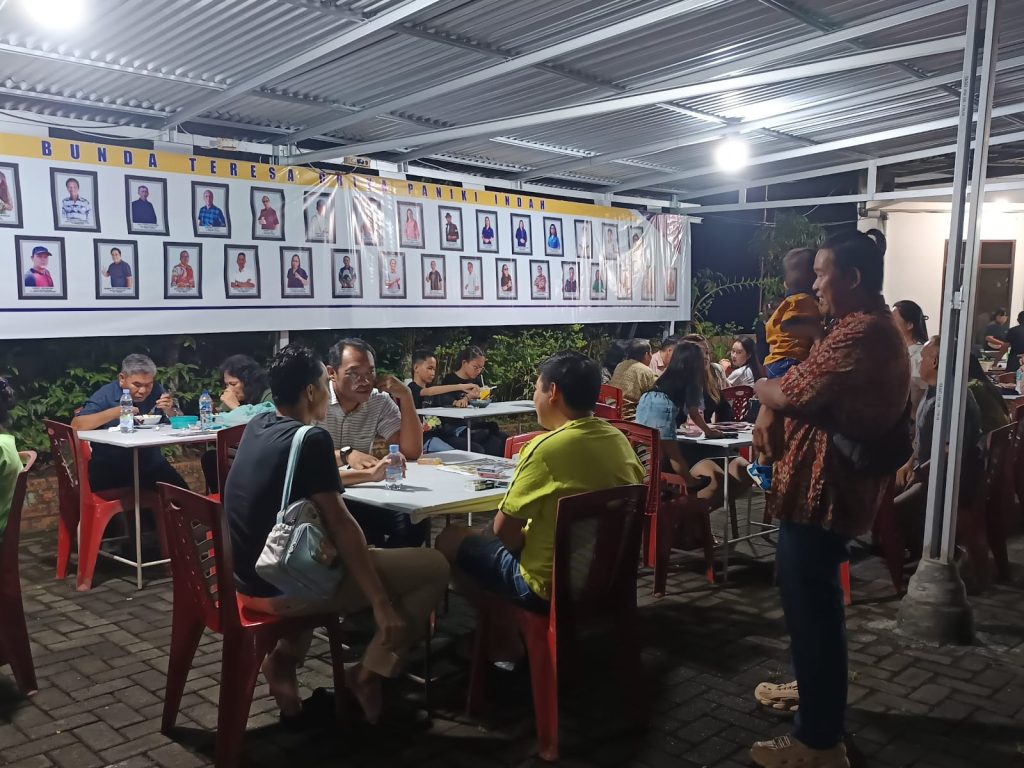 5f5e0d5c cd17 40e8 8f43 eee0b0796bf9