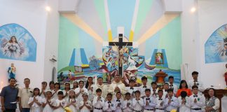 28 ANAK DI PAROKI KAIWATU “RINTIS JALAN KE SURGA”