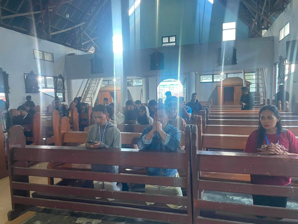 Mengandalkan Rahmat Tuhan di Tengah Kelemahan, Pesan Pastor Jacob Adilang dalam Misa Pagi di Guaan 2 736921373 1529899151998456 8366243250868947236 n