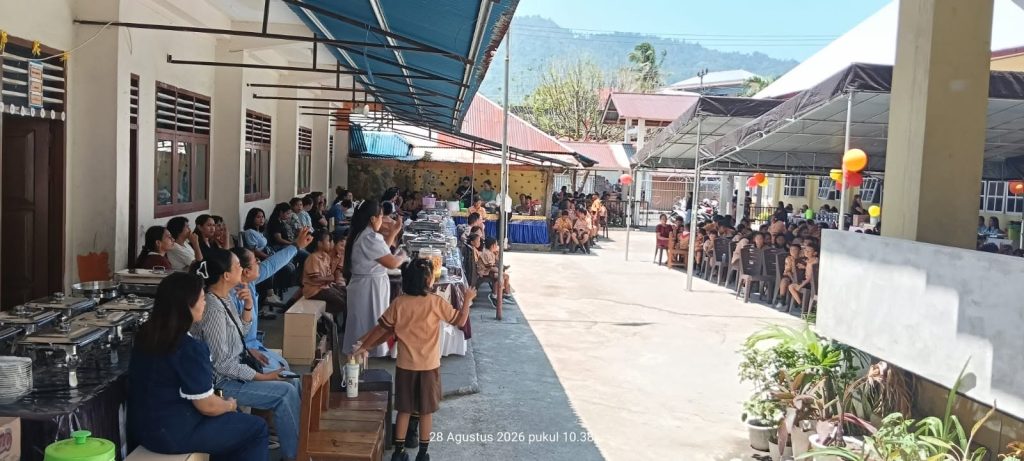 Usai Misa Pesta Pelindung, Keluarga Besar YPK Santo Agustinus Tahuna Rayakan Syukur dalam Kebersamaan 1 788551108 1577275063927531 4698261475678713331 n