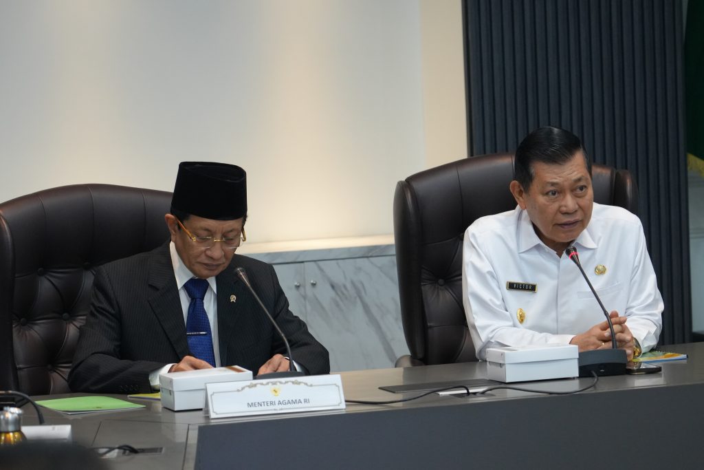 Menteri Agama Serahkan KMA Kepanitiaan Pesparani Katolik Nasional IV kepada Panitia 1 DSC03337